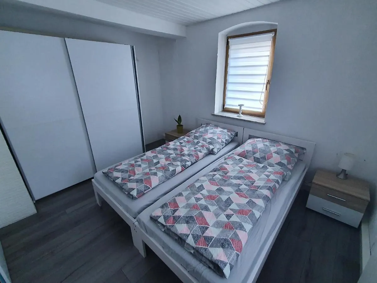Ferienwohnung Bei Vogel Geroldsgrun 德国